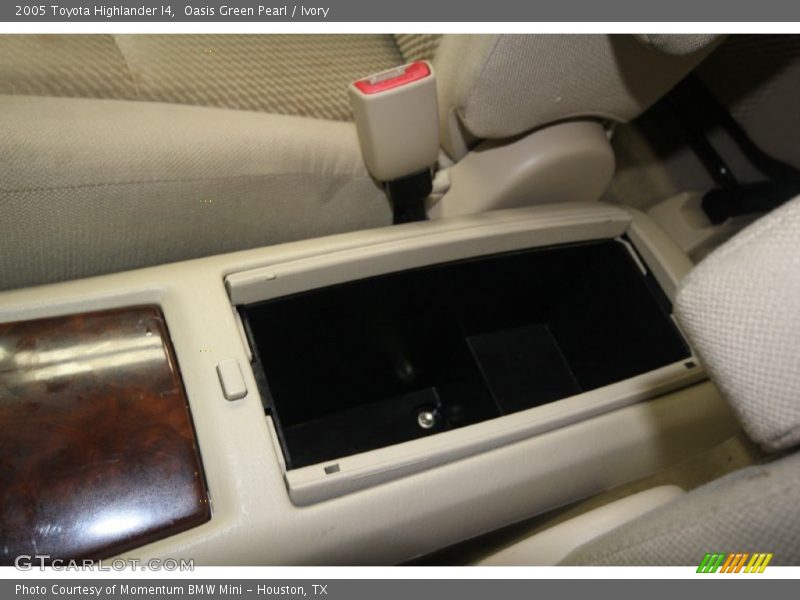 Oasis Green Pearl / Ivory 2005 Toyota Highlander I4