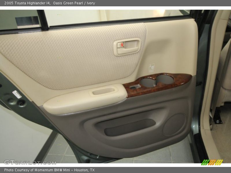 Oasis Green Pearl / Ivory 2005 Toyota Highlander I4