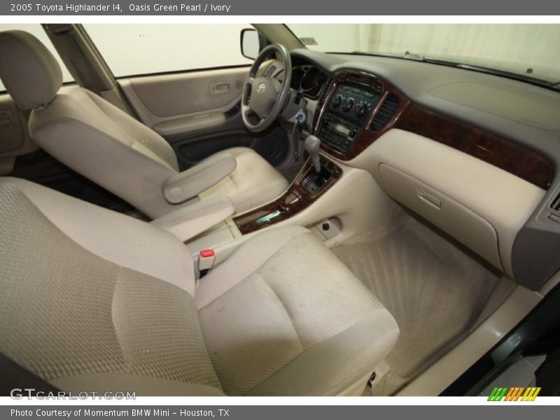 Oasis Green Pearl / Ivory 2005 Toyota Highlander I4