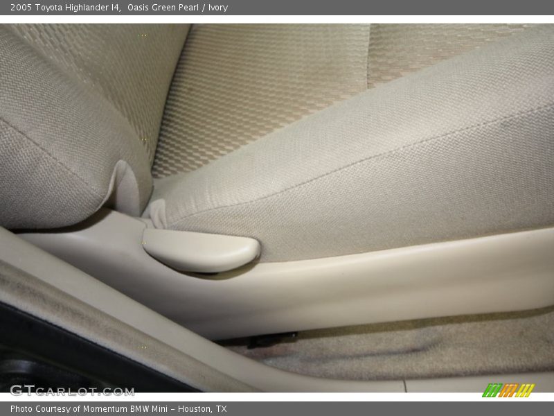 Oasis Green Pearl / Ivory 2005 Toyota Highlander I4