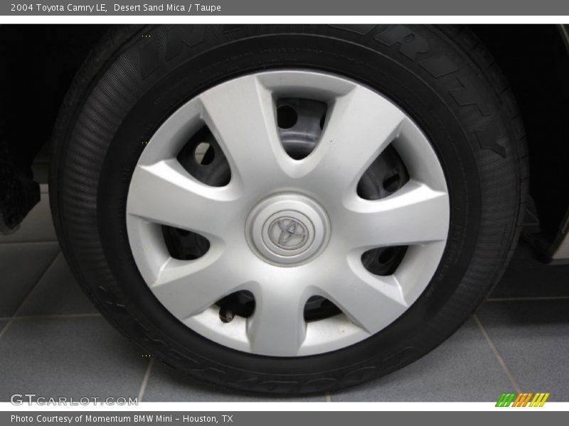 Desert Sand Mica / Taupe 2004 Toyota Camry LE