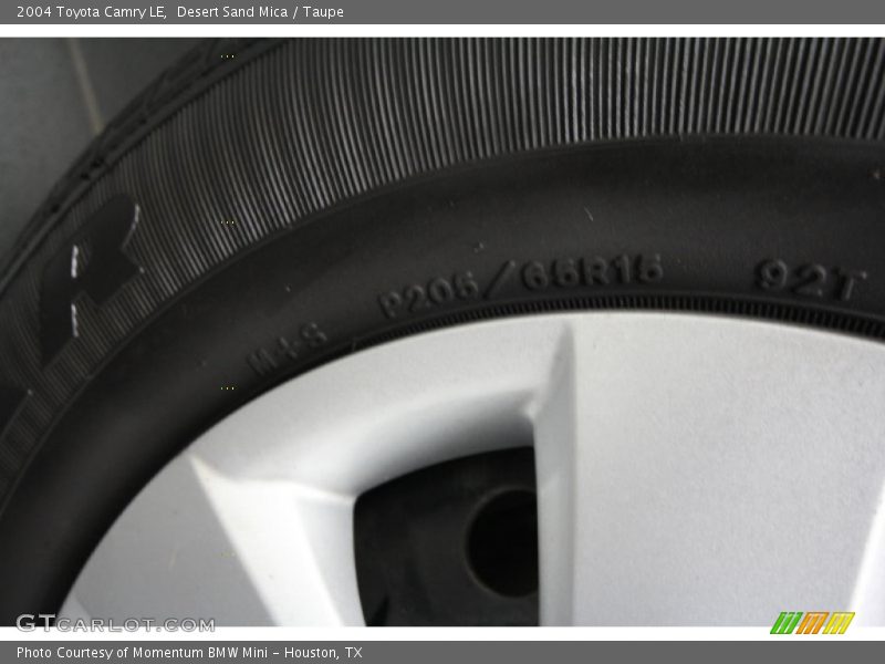 Desert Sand Mica / Taupe 2004 Toyota Camry LE