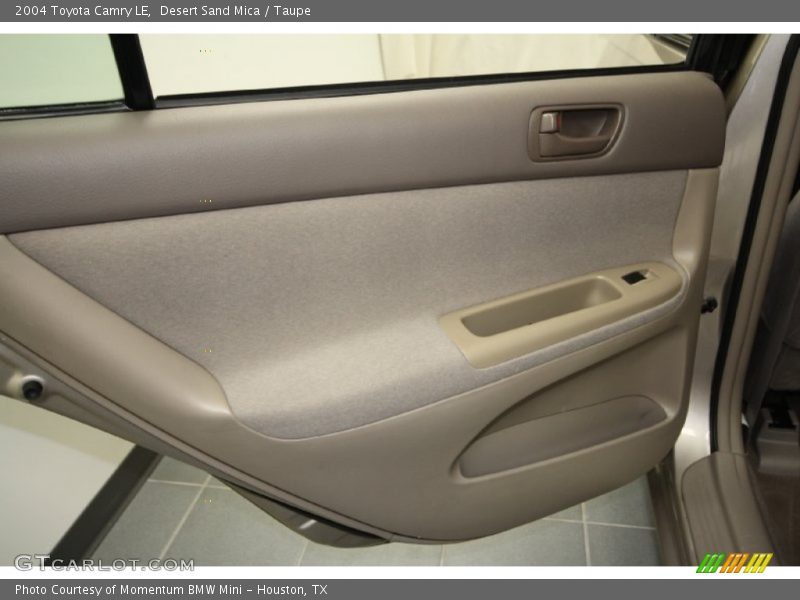 Desert Sand Mica / Taupe 2004 Toyota Camry LE