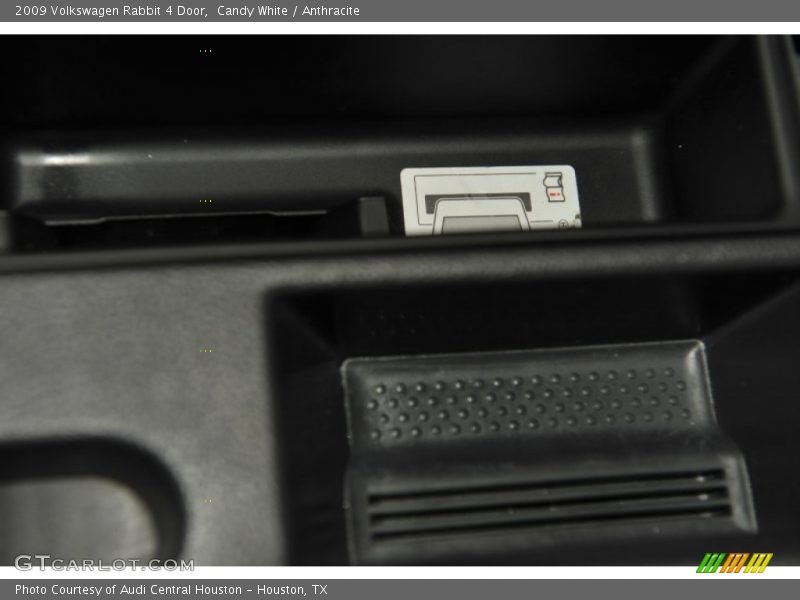 Candy White / Anthracite 2009 Volkswagen Rabbit 4 Door