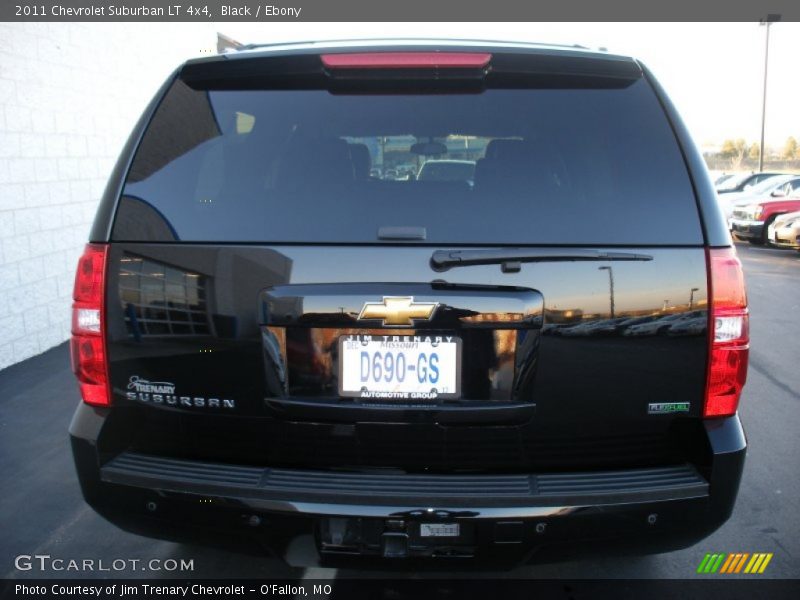Black / Ebony 2011 Chevrolet Suburban LT 4x4