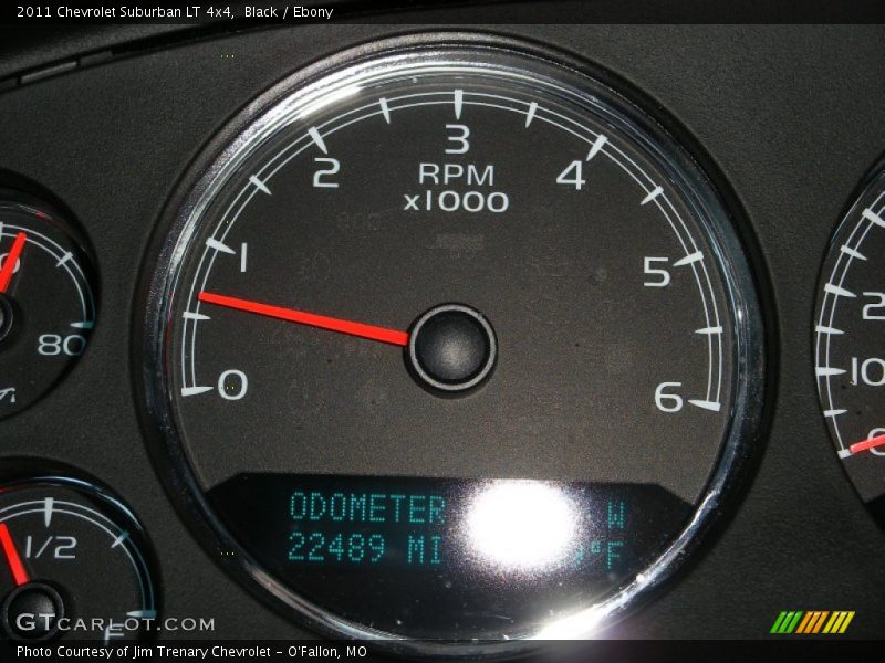 Black / Ebony 2011 Chevrolet Suburban LT 4x4