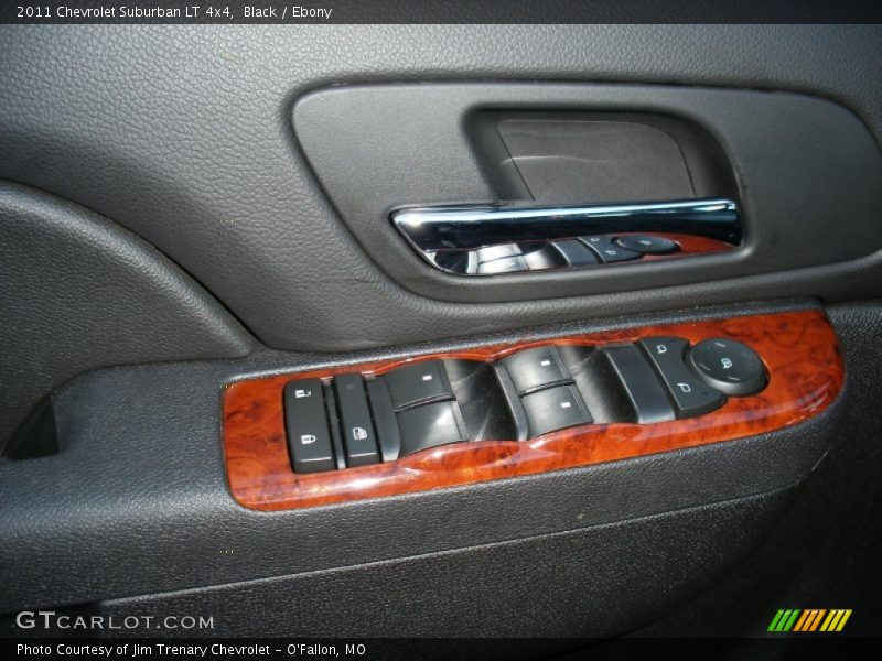 Black / Ebony 2011 Chevrolet Suburban LT 4x4