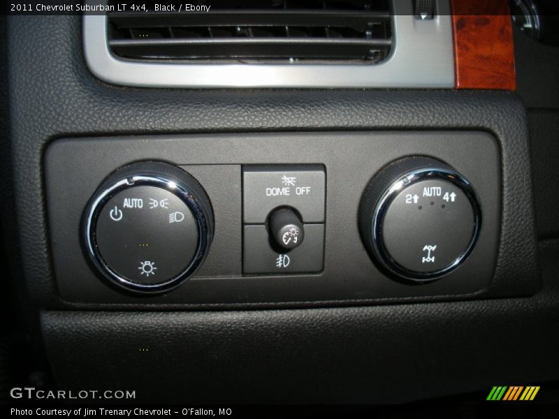 Controls of 2011 Suburban LT 4x4