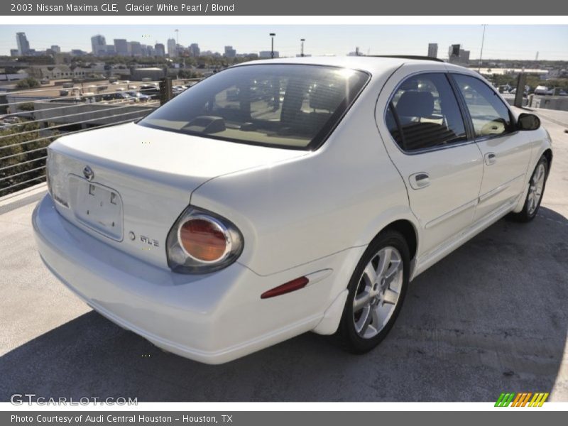 Glacier White Pearl / Blond 2003 Nissan Maxima GLE
