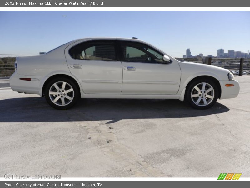 Glacier White Pearl / Blond 2003 Nissan Maxima GLE