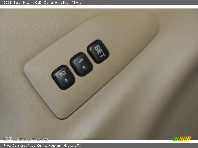 Glacier White Pearl / Blond 2003 Nissan Maxima GLE