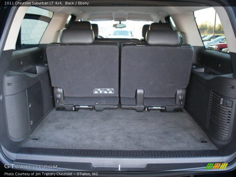  2011 Suburban LT 4x4 Trunk
