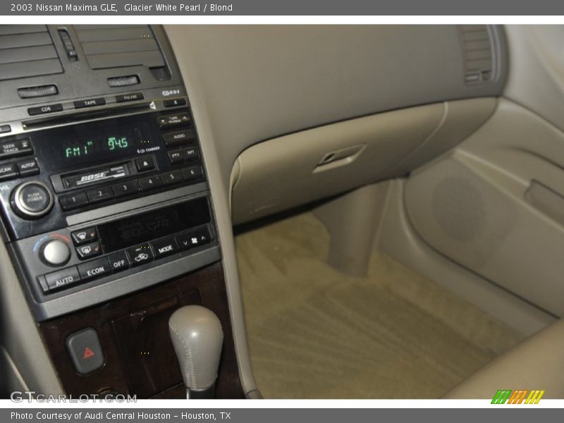 Glacier White Pearl / Blond 2003 Nissan Maxima GLE