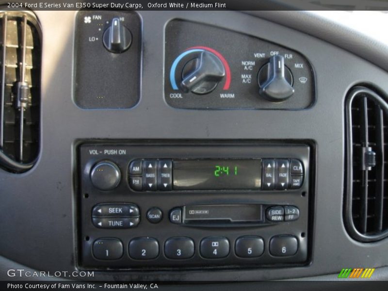 Oxford White / Medium Flint 2004 Ford E Series Van E350 Super Duty Cargo