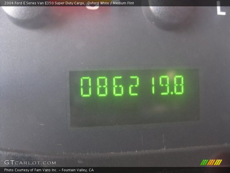 Oxford White / Medium Flint 2004 Ford E Series Van E350 Super Duty Cargo