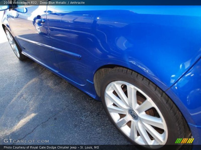 Deep Blue Metallic / Anthracite 2008 Volkswagen R32