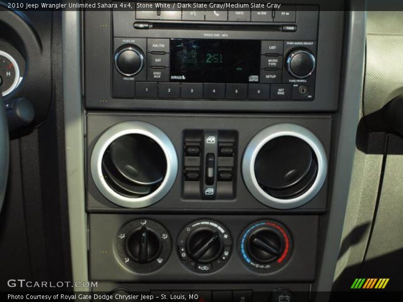 Stone White / Dark Slate Gray/Medium Slate Gray 2010 Jeep Wrangler Unlimited Sahara 4x4