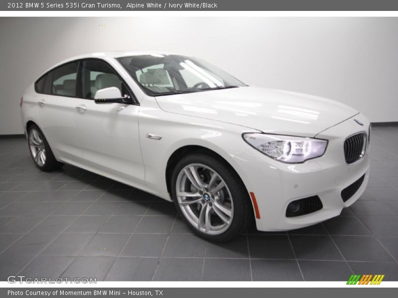 Front 3/4 View of 2012 5 Series 535i Gran Turismo