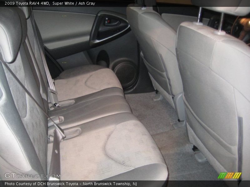 Super White / Ash Gray 2009 Toyota RAV4 4WD
