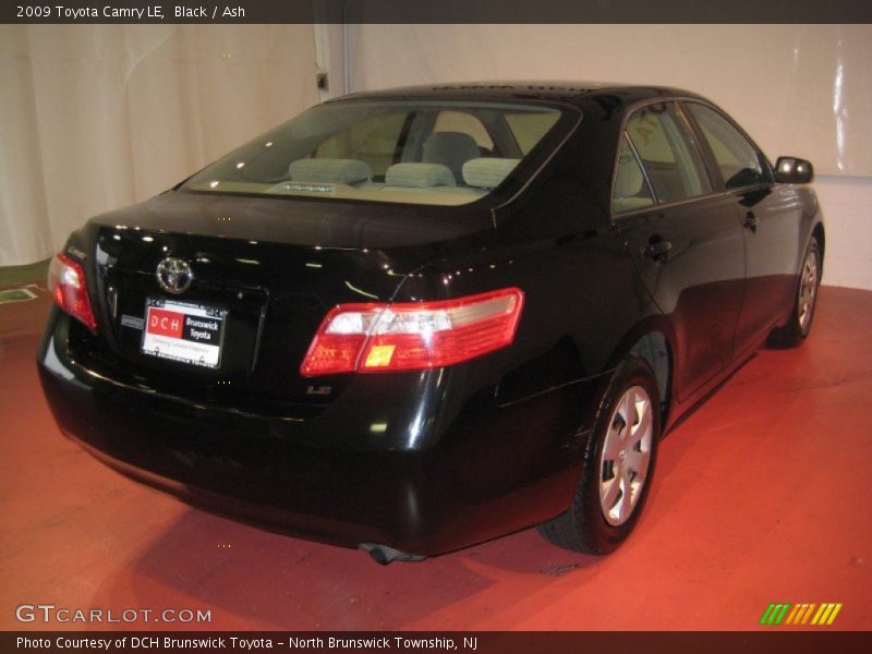 Black / Ash 2009 Toyota Camry LE