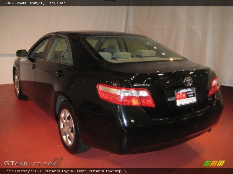 Black / Ash 2009 Toyota Camry LE