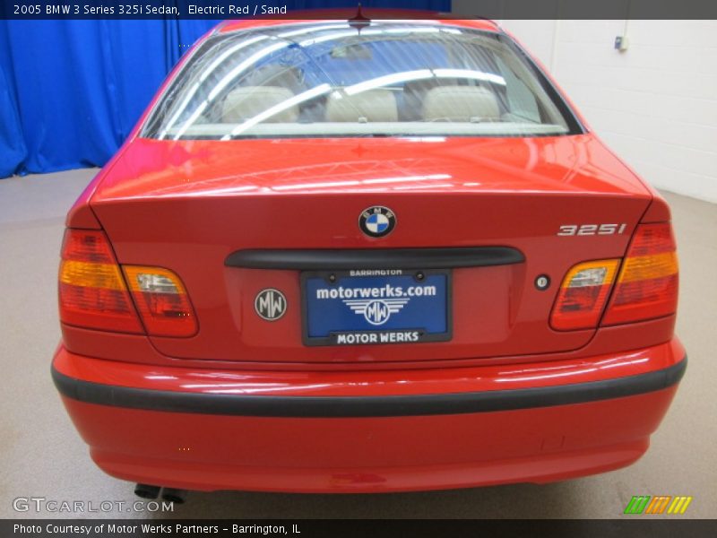 Electric Red / Sand 2005 BMW 3 Series 325i Sedan