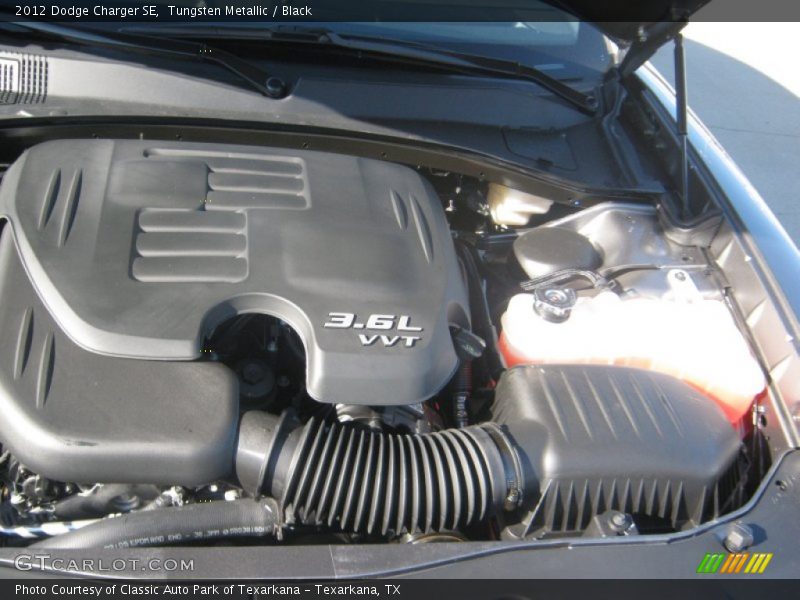 Tungsten Metallic / Black 2012 Dodge Charger SE