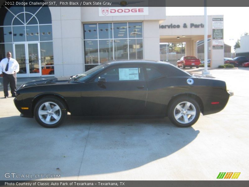 Pitch Black / Dark Slate Gray 2012 Dodge Challenger SXT