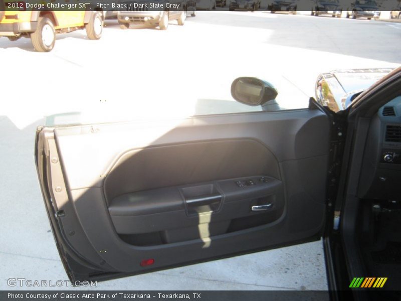 Pitch Black / Dark Slate Gray 2012 Dodge Challenger SXT