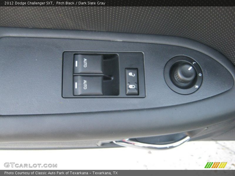 Pitch Black / Dark Slate Gray 2012 Dodge Challenger SXT