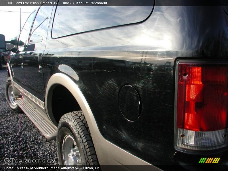Black / Medium Parchment 2000 Ford Excursion Limited 4x4