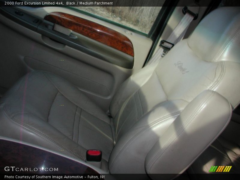 Black / Medium Parchment 2000 Ford Excursion Limited 4x4