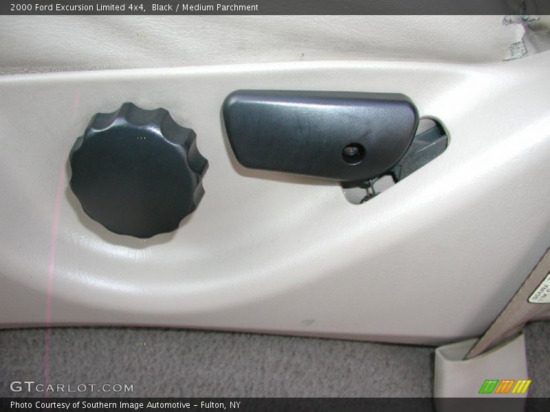 Black / Medium Parchment 2000 Ford Excursion Limited 4x4