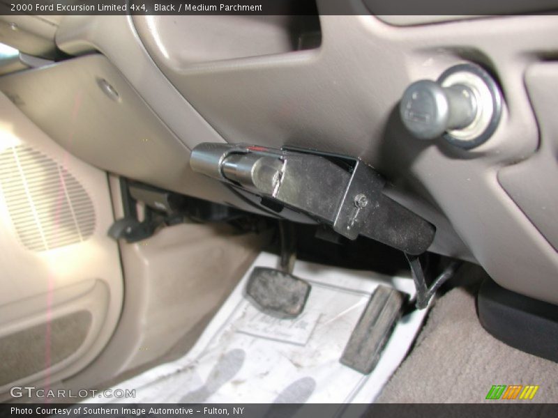 Black / Medium Parchment 2000 Ford Excursion Limited 4x4