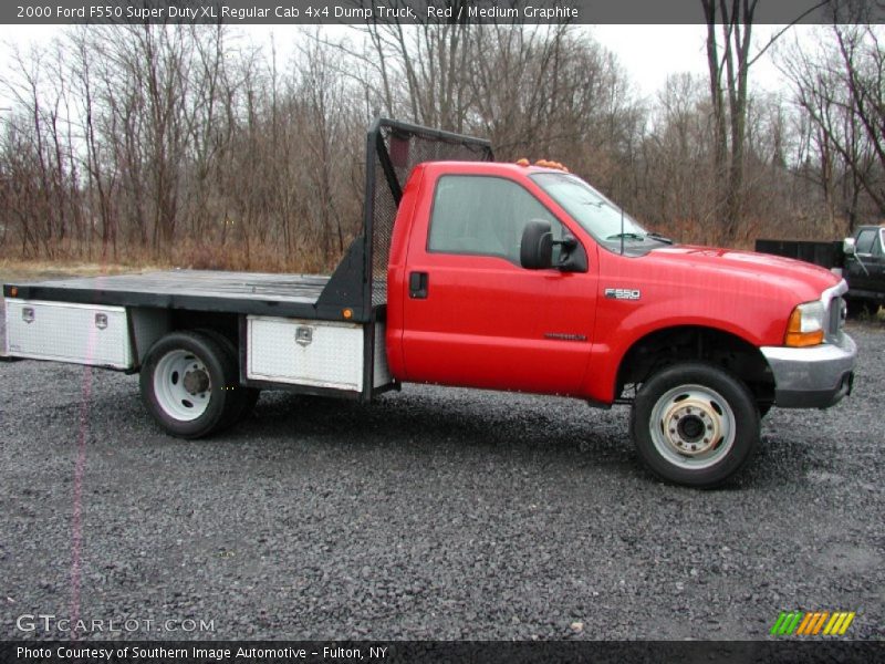 Red / Medium Graphite 2000 Ford F550 Super Duty XL Regular Cab 4x4 Dump Truck