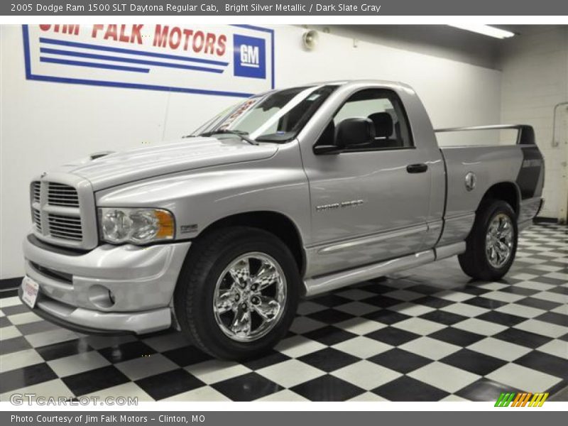 Bright Silver Metallic / Dark Slate Gray 2005 Dodge Ram 1500 SLT Daytona Regular Cab