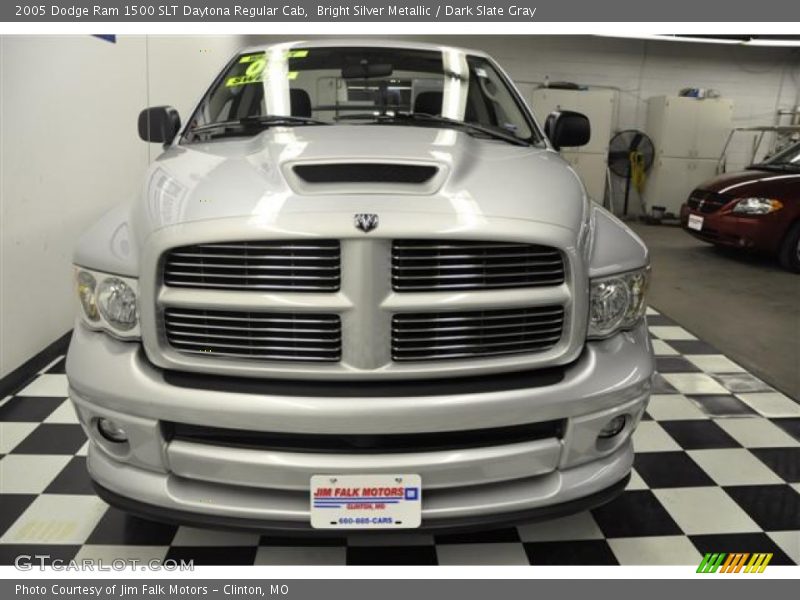 Bright Silver Metallic / Dark Slate Gray 2005 Dodge Ram 1500 SLT Daytona Regular Cab