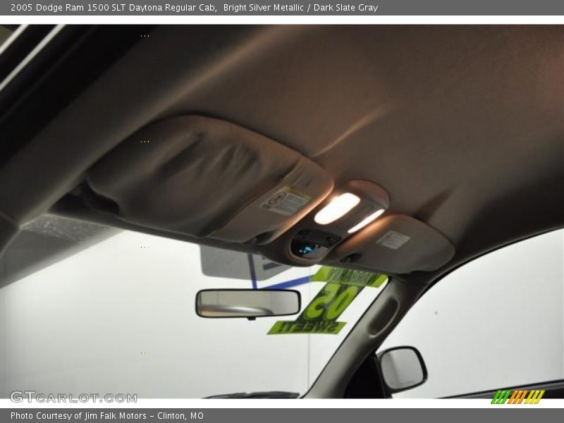 Bright Silver Metallic / Dark Slate Gray 2005 Dodge Ram 1500 SLT Daytona Regular Cab