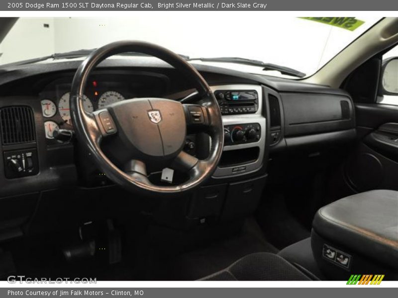 Dashboard of 2005 Ram 1500 SLT Daytona Regular Cab