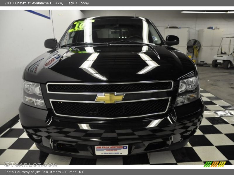 Black / Ebony 2010 Chevrolet Avalanche LT 4x4