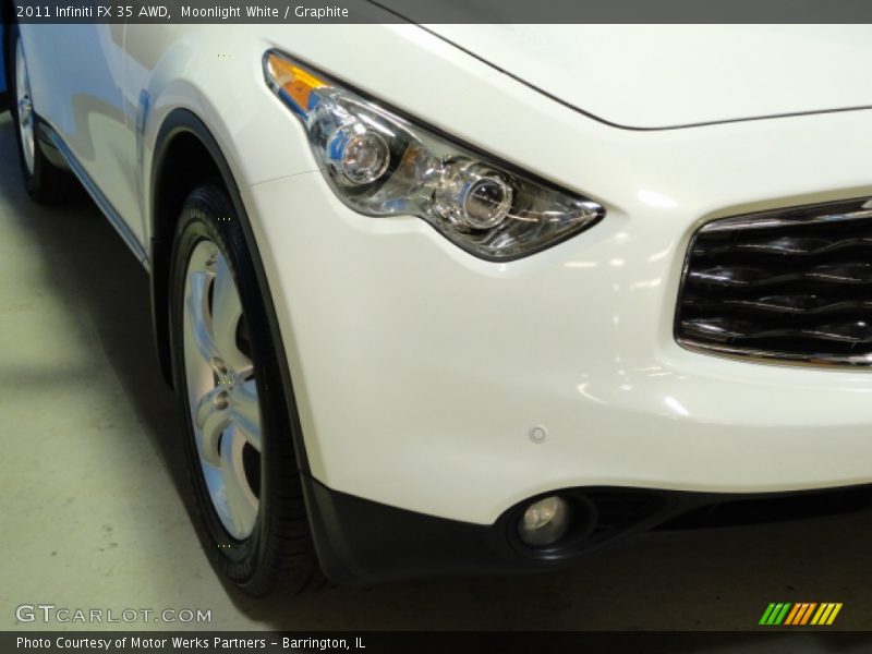 Moonlight White / Graphite 2011 Infiniti FX 35 AWD