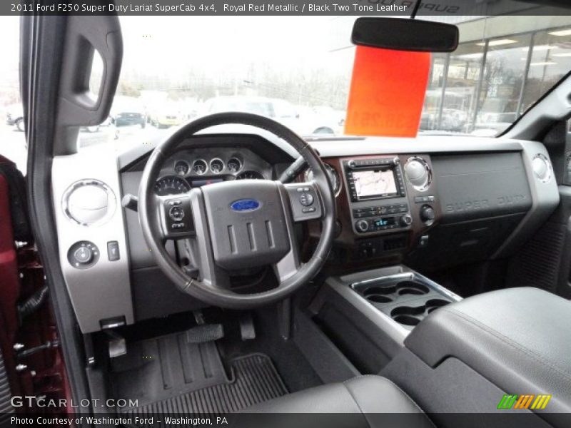  2011 F250 Super Duty Lariat SuperCab 4x4 Black Two Tone Leather Interior