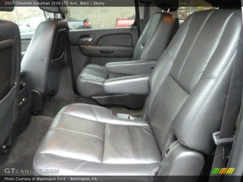 Black / Ebony 2007 Chevrolet Suburban 1500 LTZ 4x4