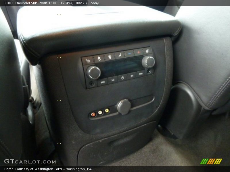Black / Ebony 2007 Chevrolet Suburban 1500 LTZ 4x4