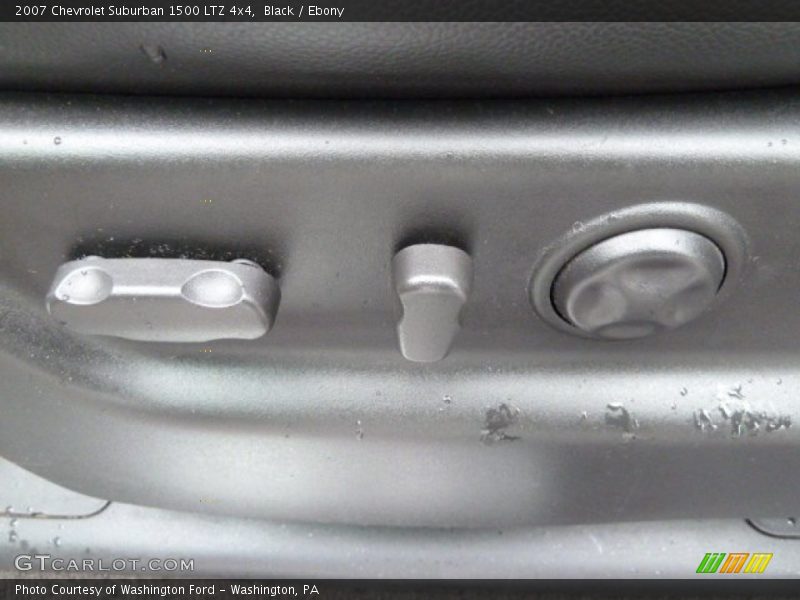 Black / Ebony 2007 Chevrolet Suburban 1500 LTZ 4x4