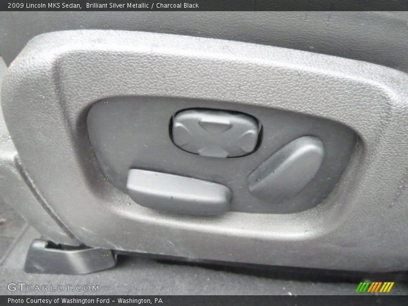 Brilliant Silver Metallic / Charcoal Black 2009 Lincoln MKS Sedan