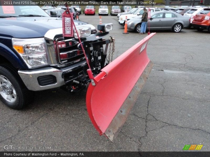 Plow - 2011 Ford F250 Super Duty XLT Regular Cab 4x4 Plow Truck