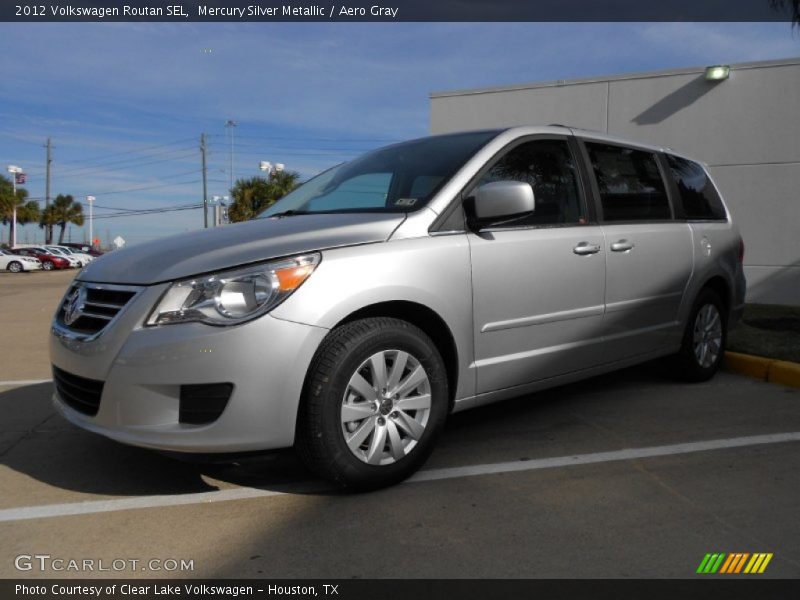 Mercury Silver Metallic / Aero Gray 2012 Volkswagen Routan SEL