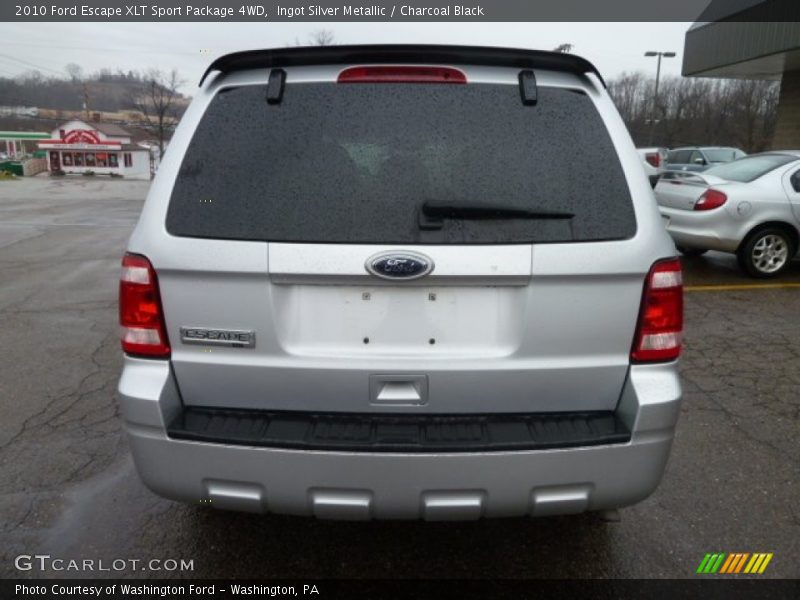 Ingot Silver Metallic / Charcoal Black 2010 Ford Escape XLT Sport Package 4WD