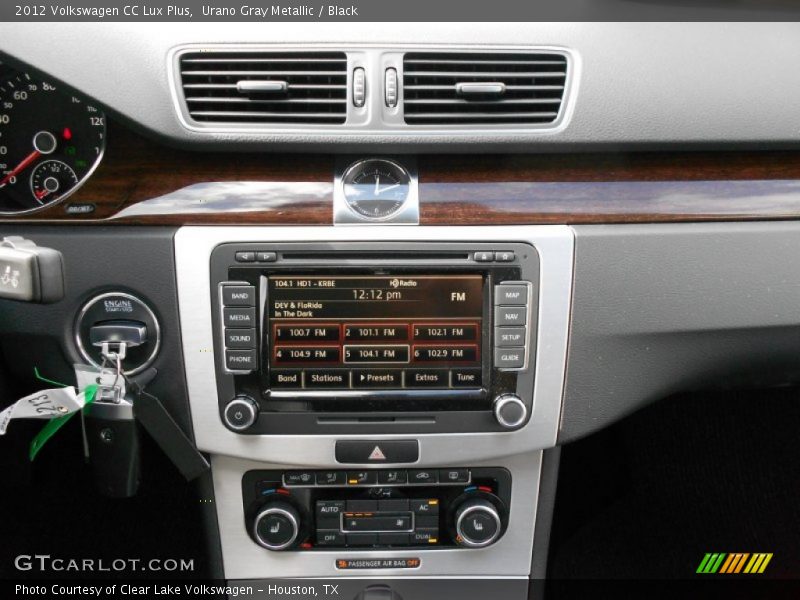Urano Gray Metallic / Black 2012 Volkswagen CC Lux Plus